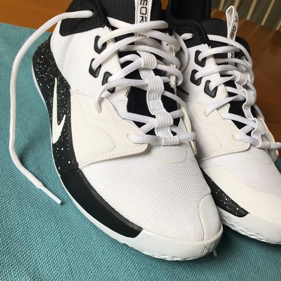 pg3 shoes white